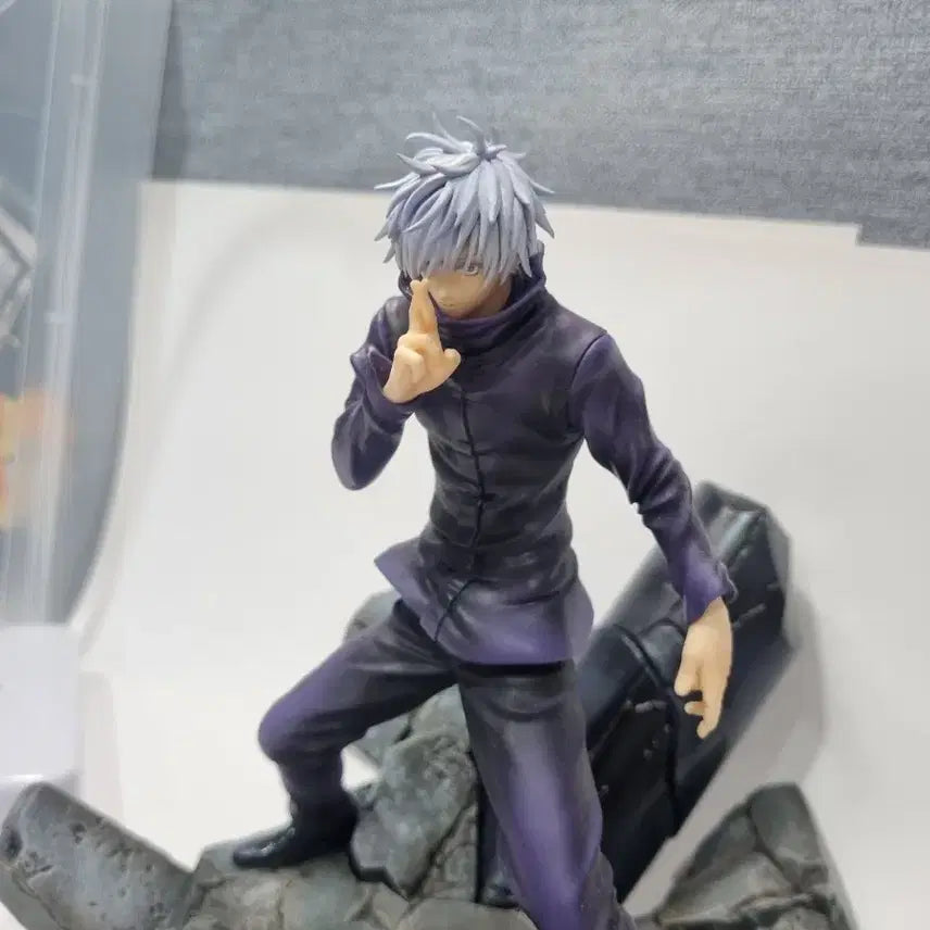 [BUNJANG] Jujutsu Kaisen Gojo Satoru Muryo Kuso Sega Figure / [급처] 주술회전 고죠 무량공처 세가 피규어