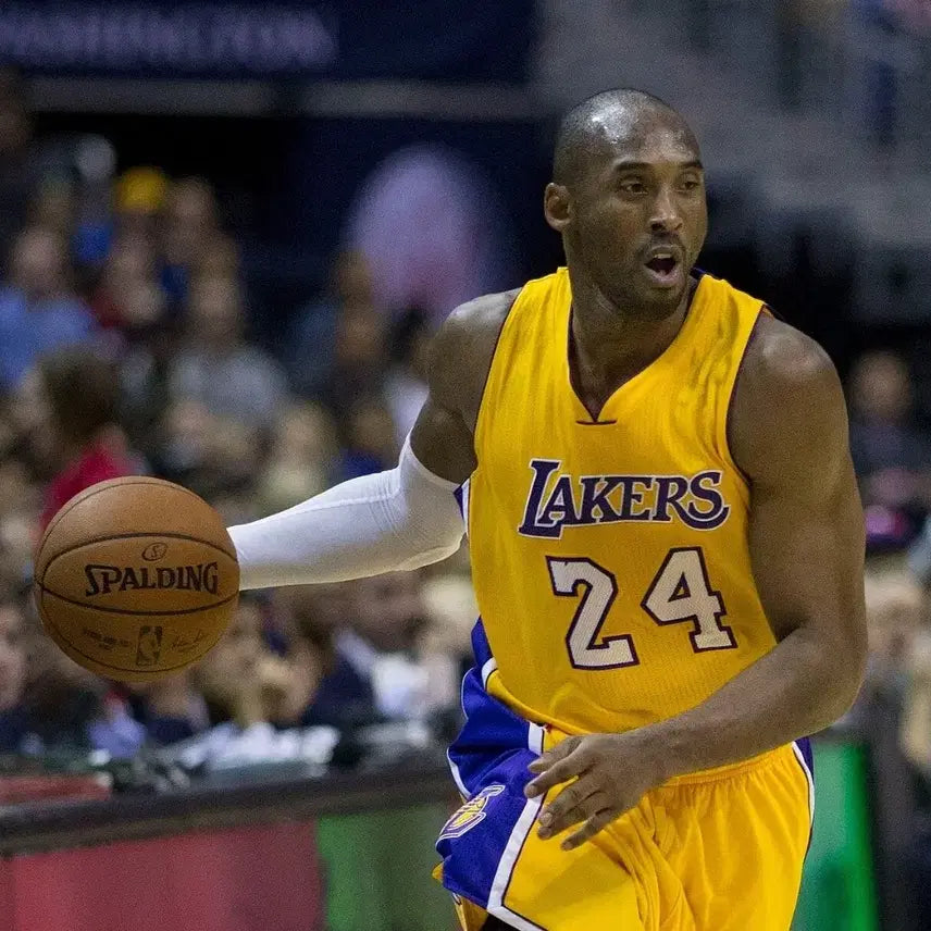 [BUNJANG] Kobe Bryant "LA Lakers 2016 Last Game" Figure / 코비 브라이언트  피규어