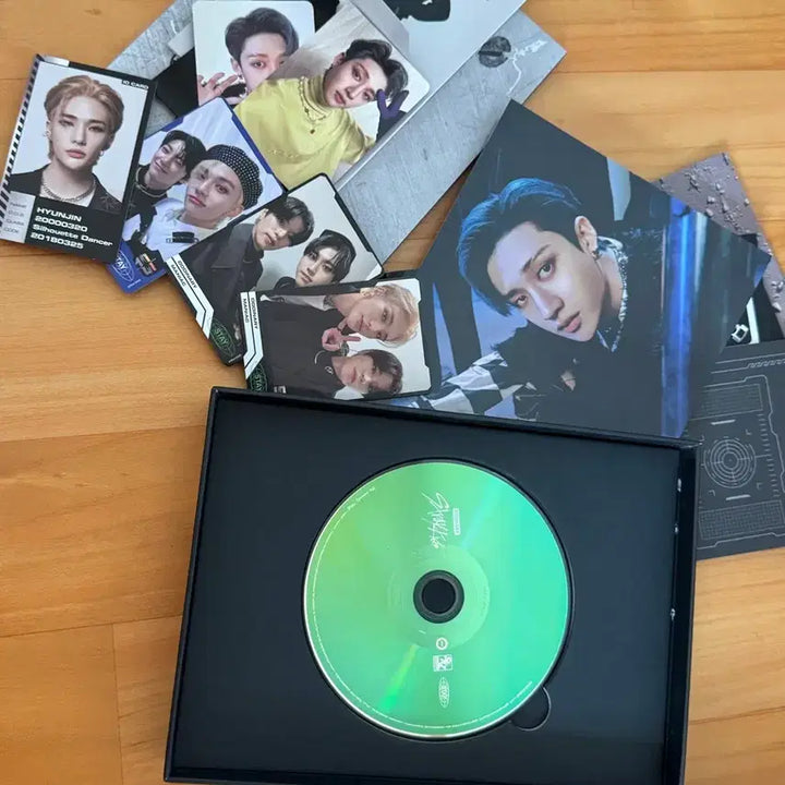 [BUNJANG] Stray Kids NOEASY Maniac Limited Edition Album CD / 스트레이키즈 스키즈 노이지 매니악 한정판 앨범 CD 판매