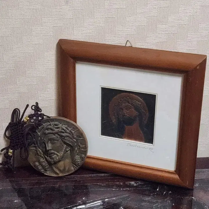 [BUNJANG] Ecce Homo Jesus Wall Plaque and Copper Plate Frame Set / 예수 <이사람을 보라 에케 호모> 벽걸이동판과 순동판 액자