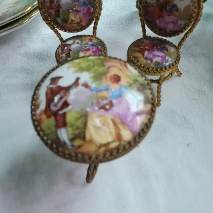 [BUNJANG] Miniature Table Set with Artist Signature / 미니어처 테이블 세트