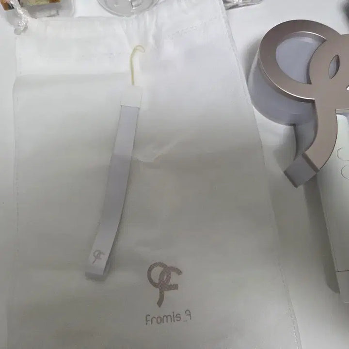 [BUNJANG] fromis_9 Official Lightstick &