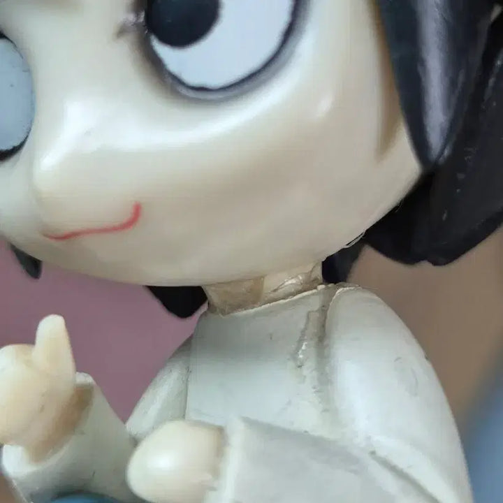 [BUNJANG] Death Note L Nendoroid Figure / 데스노트 엘 구넨도 구 넨도로이드