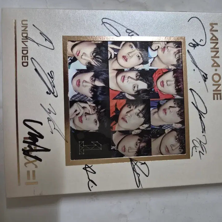 [BUNJANG] WANNA-ONE UNDIVIDED Full Member Signed CD / 워너원 WANNA-ONE UNDIVIDED 친필 전원사인 민트급 cd