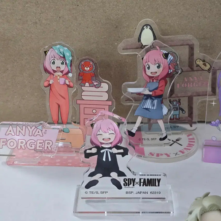 [BUNJANG] Spy x Family Anya, Yor, Loid Acrylic Stand Bundle Set / 스파이패밀리 아냐 아크릴스탠드 요르 로이드 피규어 일괄