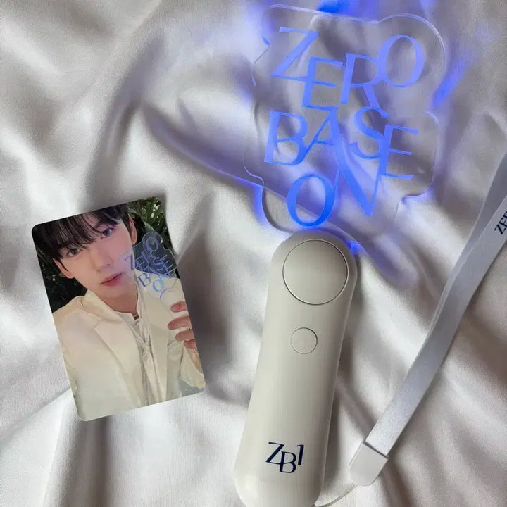 [BUNJANG] ZB1 Sung Hanbin Lucky Draw Photocard / 제베원 제로베이스원 앤더블 한유진 임시응원봉 포카 양도 판매 구매 교환