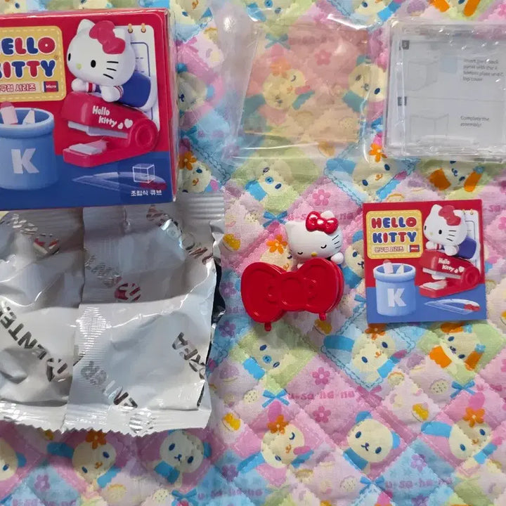 [BUNJANG] Sanrio Hello Kitty Gacha Figure Set (8 Types) / 산리오 헬로키티 가챠,피규어 세트 8종