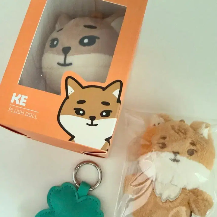 [BUNJANG] DAY6 Young K Bundle Set Merchandise (Denimals, Petitmalls, Clover Keyring) / 일괄 데이식스 영케이 케 데멀 쁘멀 키링일괄