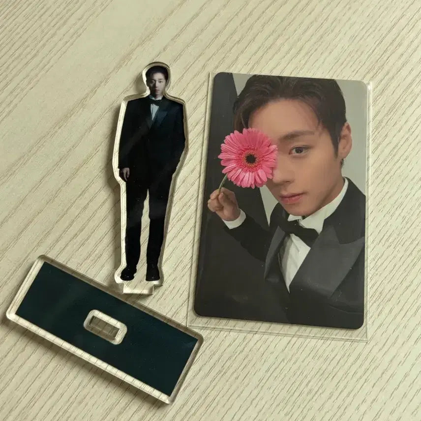[BUNJANG] Park Ji Hoon 2025 Seoul Fan Meeting Acrylic Stand &amp; Photocard Bundle Set / 박지훈 서울 팬미팅 아크릴 스탠드 포카 일괄 판매
