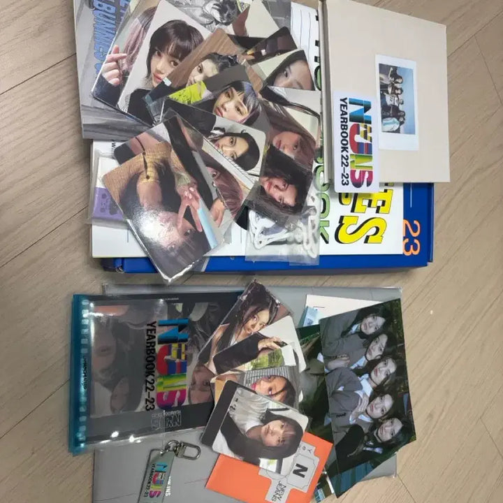 [BUNJANG] NewJeans Yearbook Unsealed / 뉴진스 이어북 개봉 판매