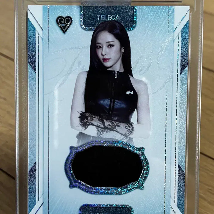 [BUNJANG] fromis_9 Park Ji-won Relic Scarf Limited Edition / 프로미스나인 테레카 박지원 렐릭 스카프 50장 한정