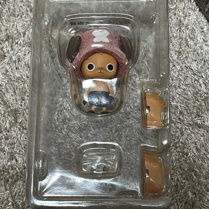[BUNJANG] One Piece Chopper Cry Heart Figure / 원피스 쵸파 cry heart 피규어