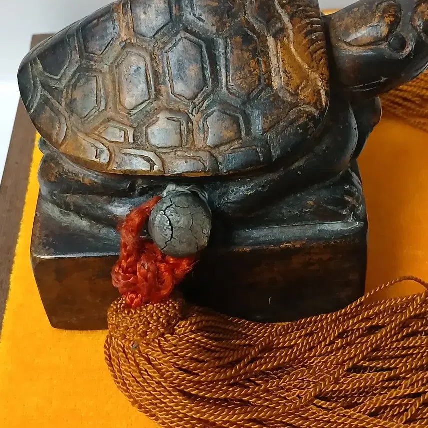 [BUNJANG] Turtle Seal, Gubeolche Manuscript Style, 880g Bronze Seal / 거북이동낙관인장
