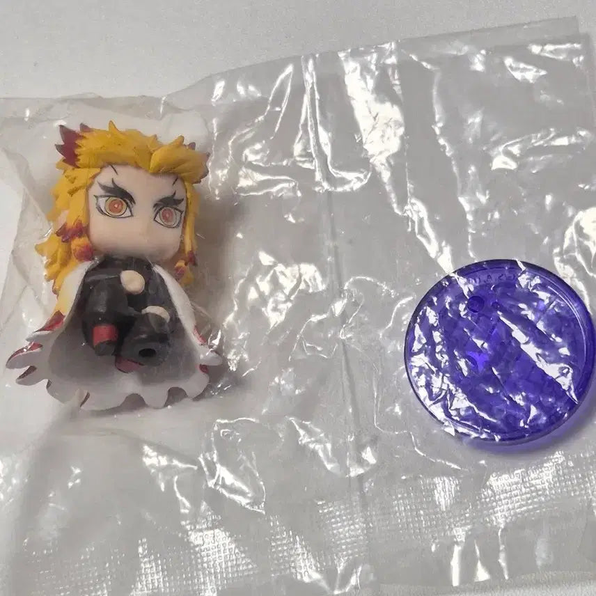 [BUNJANG] Kimetsu no Yaiba Kyojuro Rengoku Kiseki no Yoru - Juhyakai Ver. Gacha Figure (Sealed) / 귀멸의 칼날 귀칼 렌고쿠 쿄쥬로 스와라세타이 주합회의 가챠 피규어 미개봉