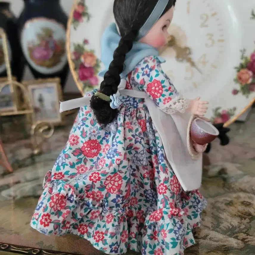 [BUNJANG] Madame Alexander Argentina Doll / 마담알렉산더 아르헨티나