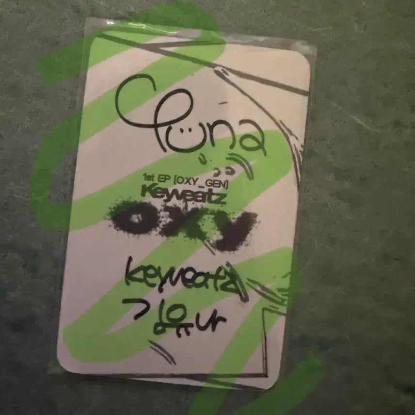 [BUNJANG] Kihyun Yuna Graffiti Photocard / 키비츠 김유나 낙서포카 양도(뒷면은 싸인)