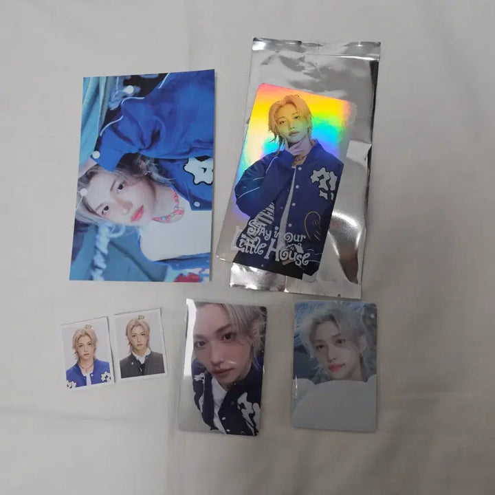[BUNJANG] Stray Kids Felix Little House Photocard Bundle Set / 스트레이키즈 필릭스 리틀하우스 증사 트레카 엽서 특전 포카 박테 분철