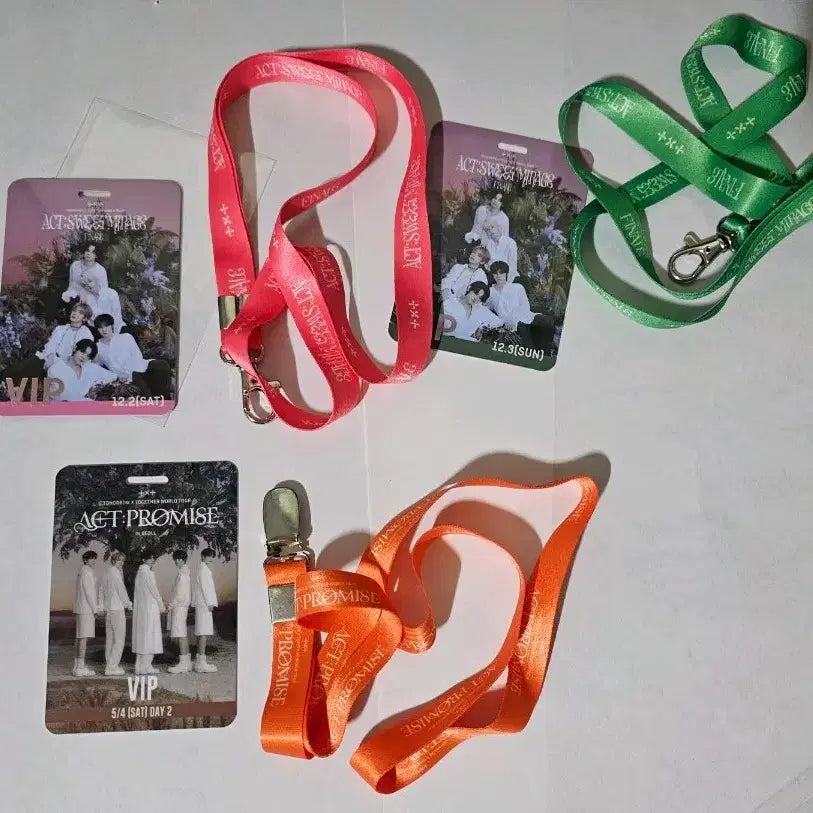 [BUNJANG] TXT Concert VIP Ticket Lanyard Set / 투바투 콘서트 VIP 티켓 목걸이 3종 일괄가격 투모로우바이투게더 TXT
