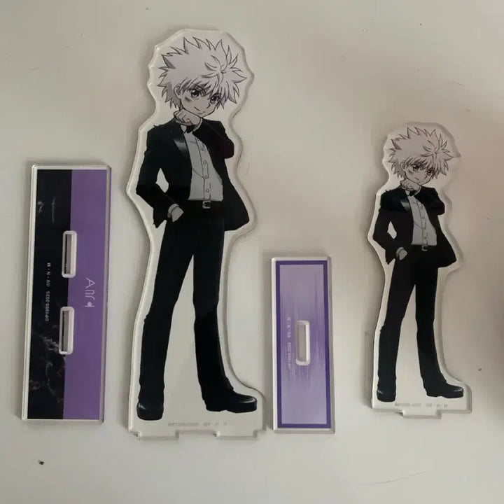 [BUNJANG] Killua Big Acrylic Stand &amp; Standard Acrylic Stand Set / 키르아 빅아크릴&amp;기본아크릴 판매