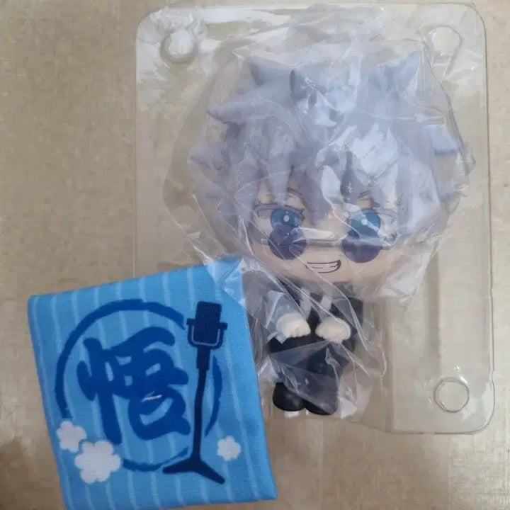 [BUNJANG] Gojo Satoru Harahon Look Up &amp; Okinawa Yorunui Plush Set / 고죠사토루 하라혼 룩업&amp;오키나와 요리누이