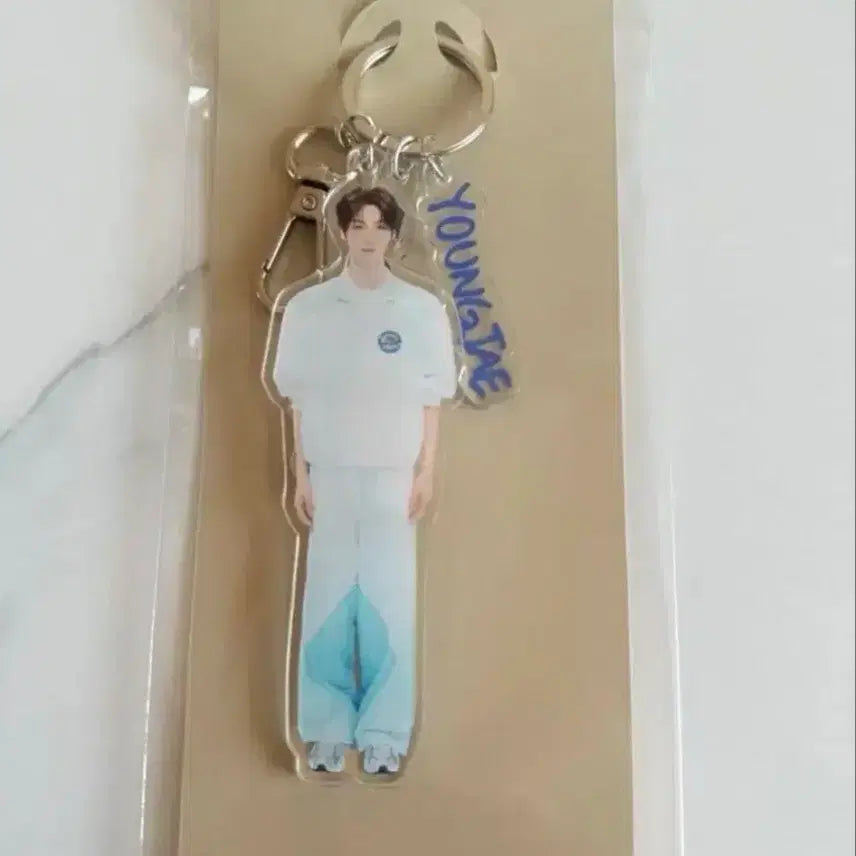 [BUNJANG] TWS Youngjae Japan Fanmeeting Cycle Club Acrylic Keyring (Sealed) / [미개봉/새상품/원가양도]투어스 TWS 영재 아크릴 키링 한정 42클럽 일팬 일본팬미팅 md Youngjae 공식 굿즈
