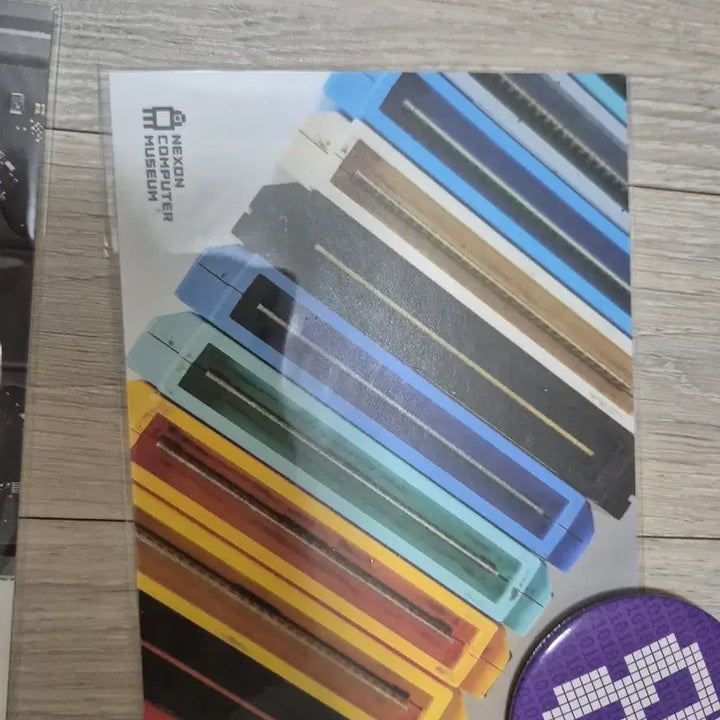 [BUNJANG] Computer Museum Postcard and Badge Set / 컴퓨터 박물관 엽서, 배지 세트
