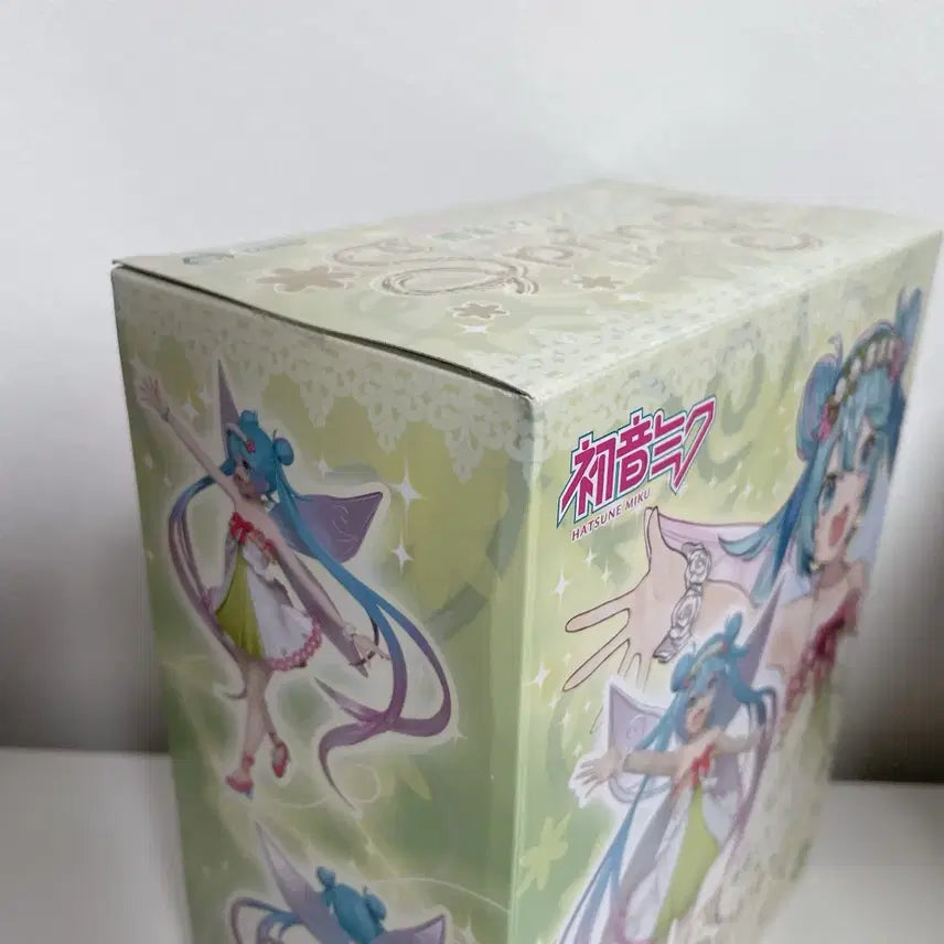 [BUNJANG] Hatsune Miku 3rd Spring Fairy Figure (Sealed) / 미개봉 하츠네미쿠 3rd 스프링 봄 요정 피규어
