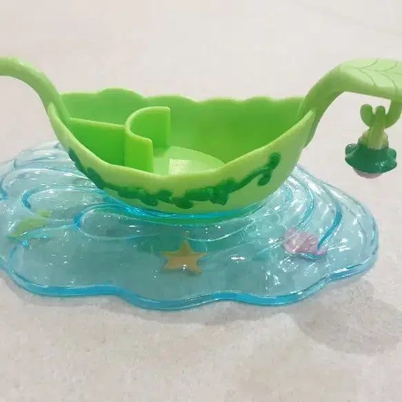 [BUNJANG] Sylvanian Families Water Drop Fairy Leaf Boat / 실바니안패밀리  물방울의 요정 나뭇잎 배