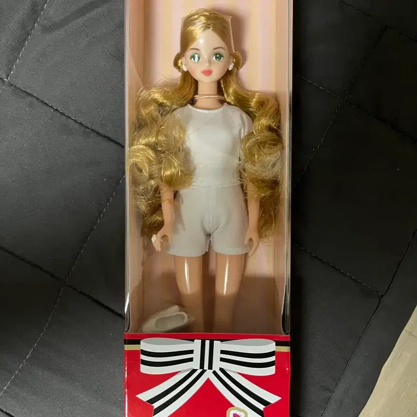 [BUNJANG] Jennie Friend H Doll / 제니프렌드H