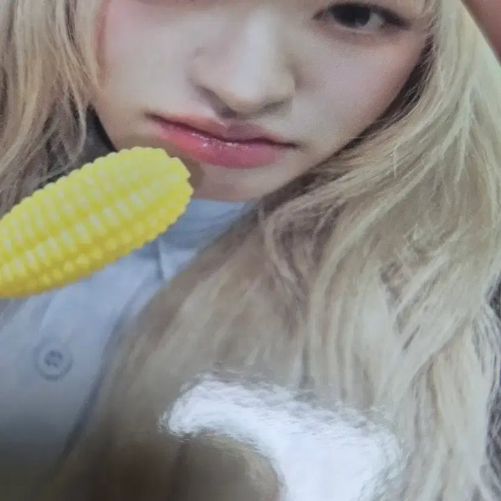 [BUNJANG] IVE Liz Fanconcert Dive Zone Day 2 Photocard / 아이브 리즈 팬콘 다이브존 2일차 포카 판매