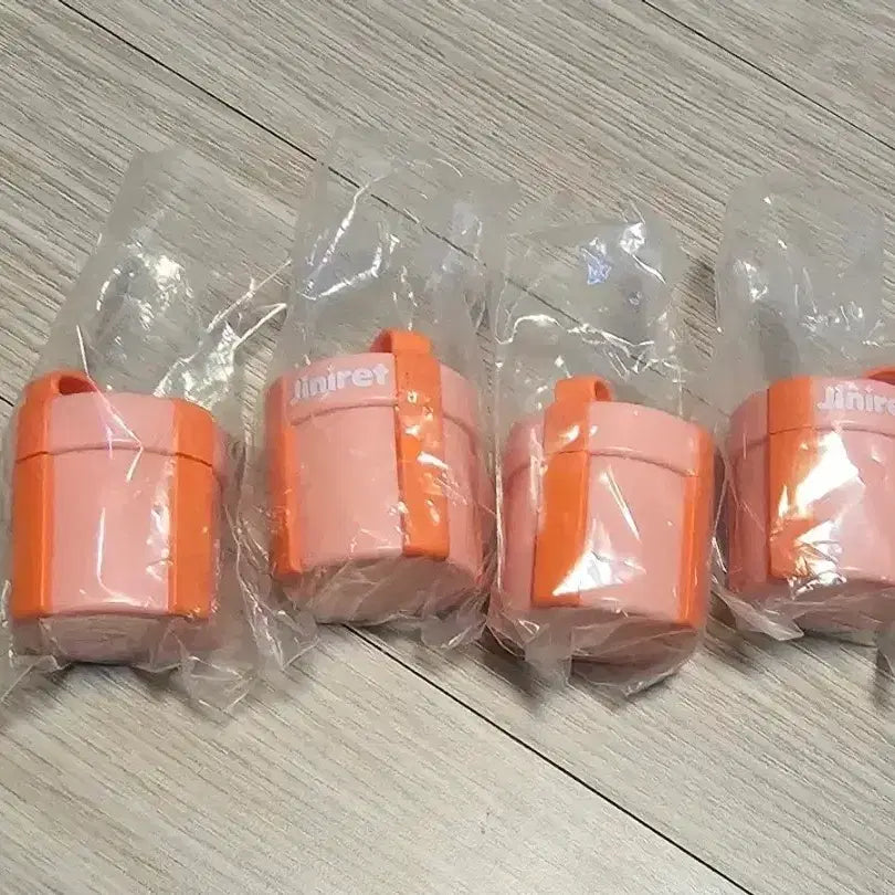 [BUNJANG] JinniRet Hyunjin Birthday Ring Japanese Gacha Set / 지니렛 현진 생일 반지 일본 가챠 4종 벌스데이  클리어링 스키주