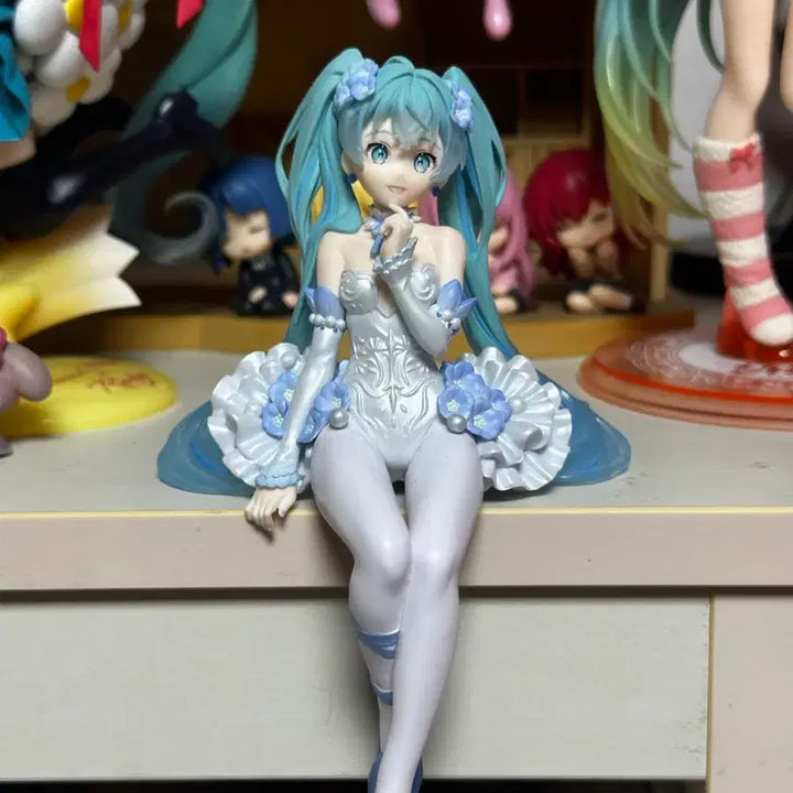 [BUNJANG] Hatsune Miku Nemophila Figure / 하츠네 미쿠 네모필라 화이트 펄 버전 피규어