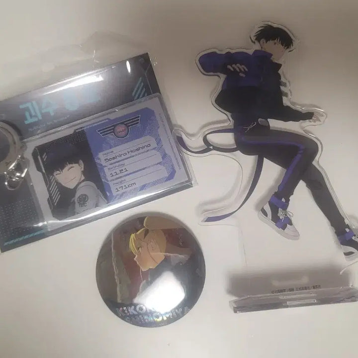 [BUNJANG] Kaiju No. 8 Soshiro Hoshina &amp; Kiko Shinomiya Acrylic Stand, Keychain &amp; Can Badge Bundle Set / 괴수 8호 호시나 소우시로 아크릴 스탠드&amp;키링 시노미야 키코루 캔뱃지