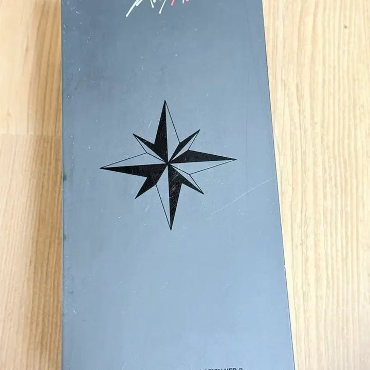 [BUNJANG] Stray Kids Official Lightstick Nachimbong Ver. 2 / 나침봉 ver.2