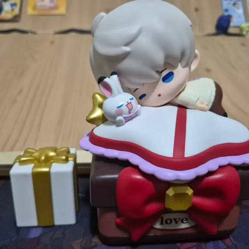 [BUNJANG] Love and Deepspace Shin Sunghoon KFC Collaboration Merchandise Toy / 러브앤딥스페이스 심성훈 중국 케이에프씨 콜라보 굿즈 장난감