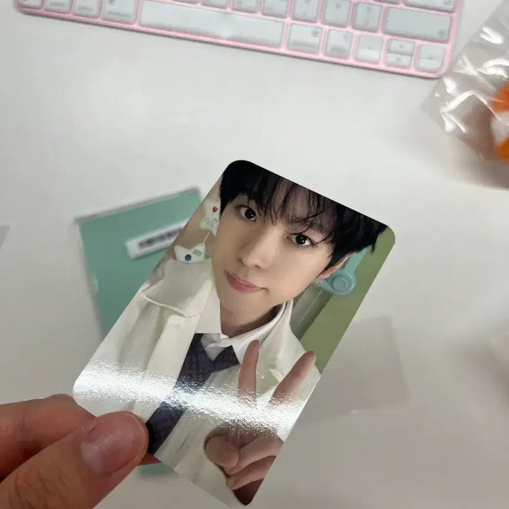 [BUNJANG] Yushi NCT WISH Acrylic Pop-up Stand / 유우시 엔시티위시 아크릴 팝팝 스탠드