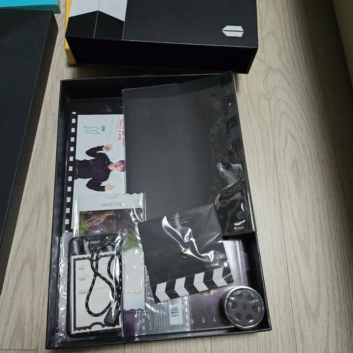 [BUNJANG] BTS ARMY Kit 3rd to 6th Generation Bundle Set / 방탄 아미키트 3.4.5.6기 풀셋 일괄양도.  bts army kit.