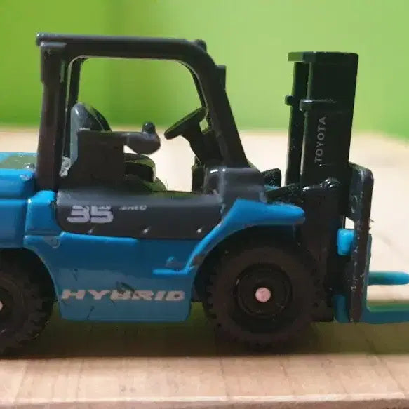 [BUNJANG] Tomica No.16 Toyota GENEO Forklift / 토미카 No.16 토요타 제네오 지게차