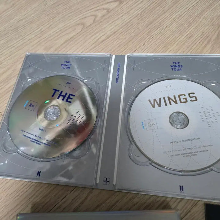 [BUNJANG] BTS Wings Tour Blu-ray Full Set / 방탄 윙즈투어 블루레이 풀셋양도.  bts 윙파콘 블루레이