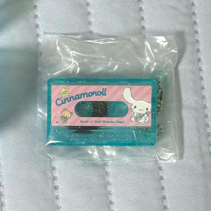 [BUNJANG] Sanrio Cinnamoroll Cassette Tape Gachapon Figure / 반다이 산리오 카세트 테이프 가챠 시나모롤