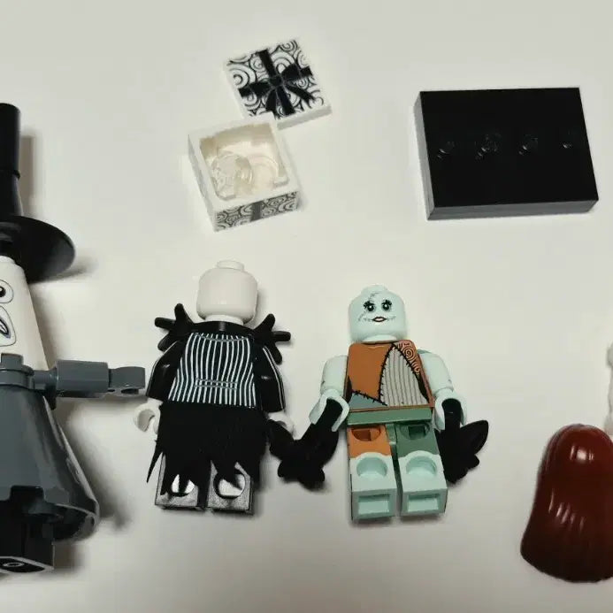 [BUNJANG] LEGO The Nightmare Before Christmas Figure Bundle Set / 레고 크리스마스의 악몽 피규어 일괄 판매