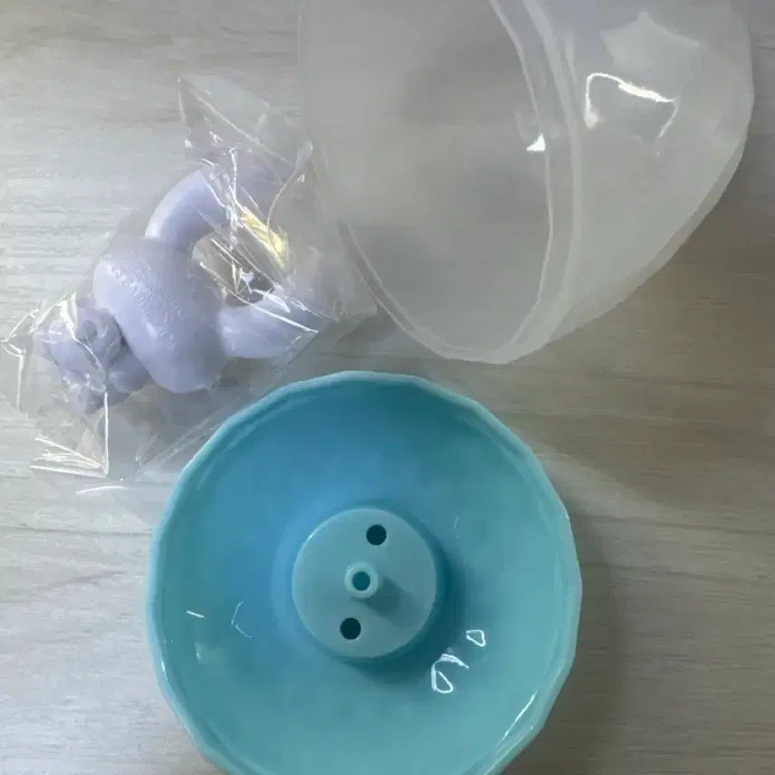 [BUNJANG] Cinnamoroll Accessory Holder Figure / 시나모롤 악세서리 피규어