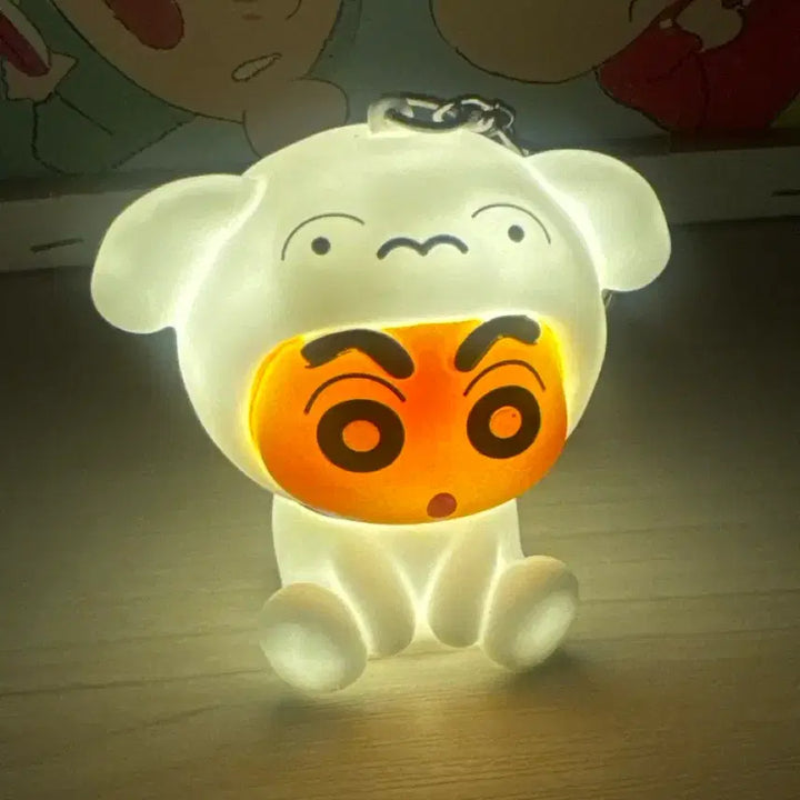 [BUNJANG] Crayon Shin-chan Whitey Mood Lamp Keychain / 짱구 흰둥이 무드등 키링