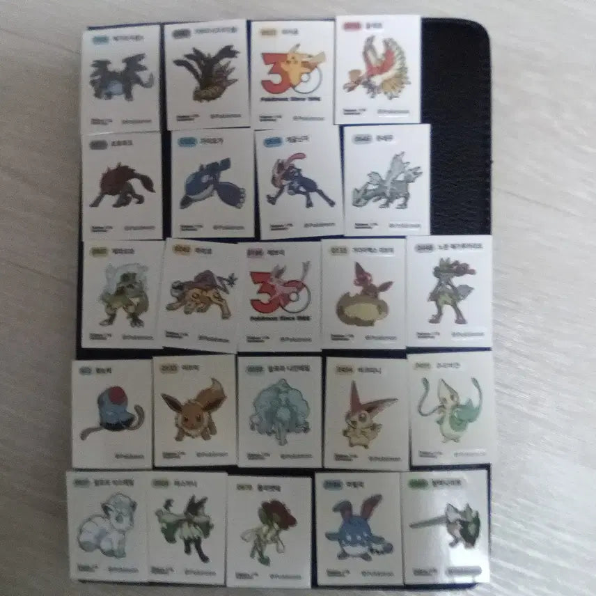 [BUNJANG] Pokemon 30th Anniversary Stickers Bundle / 급처))))포켓몬스터 30주년 띠부씰 판매합니다