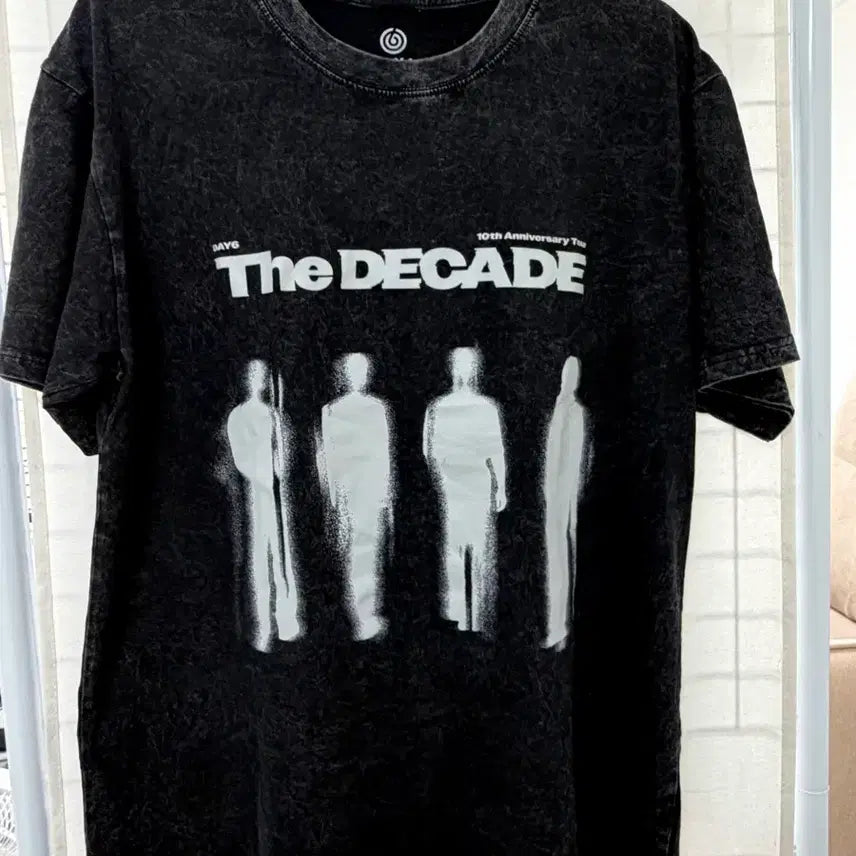 [BUNJANG] Day6 The Decade Ho Chi Minh T-Shirt L / 데이식스 더 데케이드 호치민반팔 L