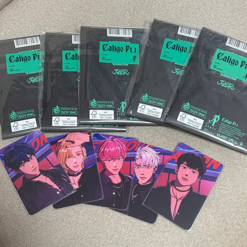 [BUNJANG] LE SSERAFIM KALLIGO Part 1 Album with Makestar POB Photocard (Sealed) / (미개봉)칼리고 파트1  + 메이크스타 미공포 판매합니다 포카앨범