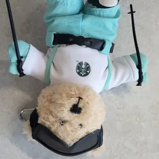 [BUNJANG] Starbucks Bear Doll with Ski Outfit / 스타벅스 곰돌이 인형