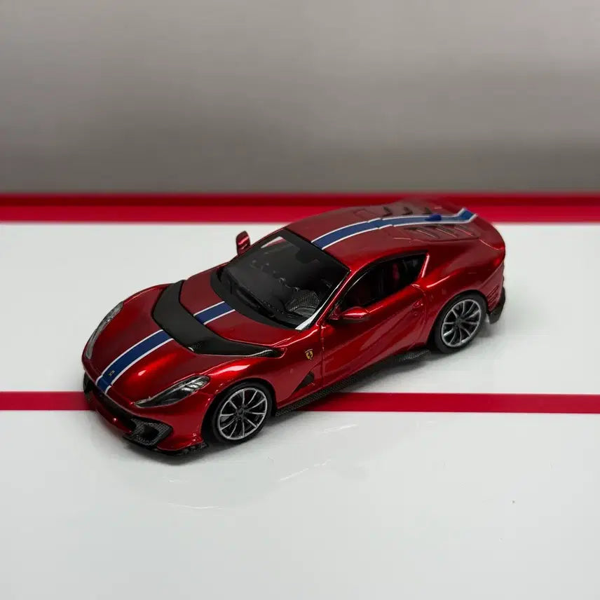 [BUNJANG] TOC Ferrari 812 Metallic Red 1:64 Die-cast Model / TOC 페라리 812 메탈릭레드 1:64 다이캐스트