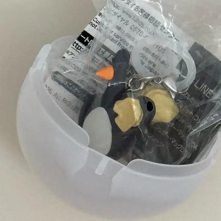 [BUNJANG] Wallace &amp; Gromit Feathers McGraw Gacha Figure / 월레스와 그로밋 메지루시 도둑 페더스 맥그로우