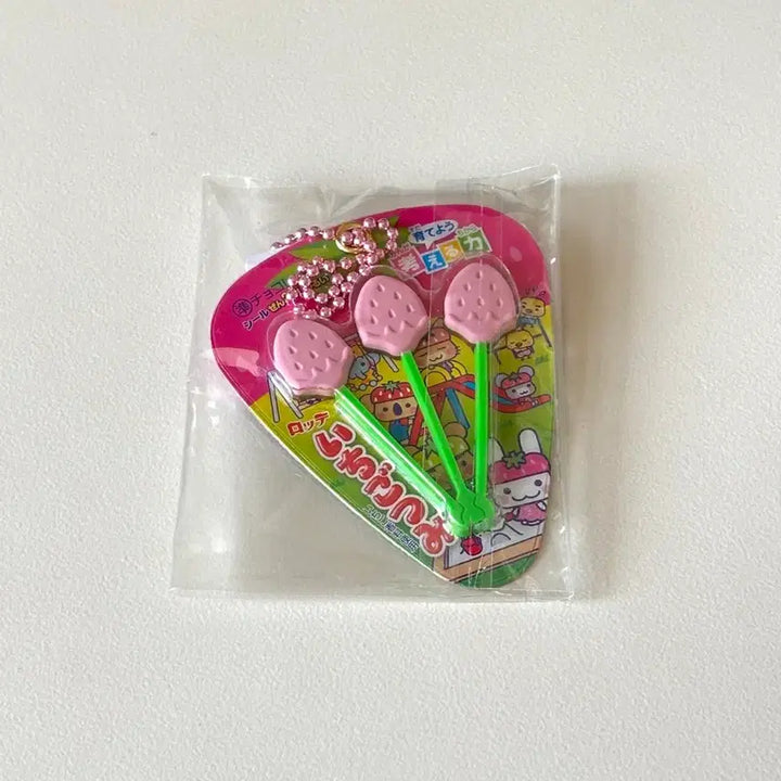 [BUNJANG] Lotte Strawberry Sme Gacha Strap (Sealed) / 롯데 딸기쓰미 가챠